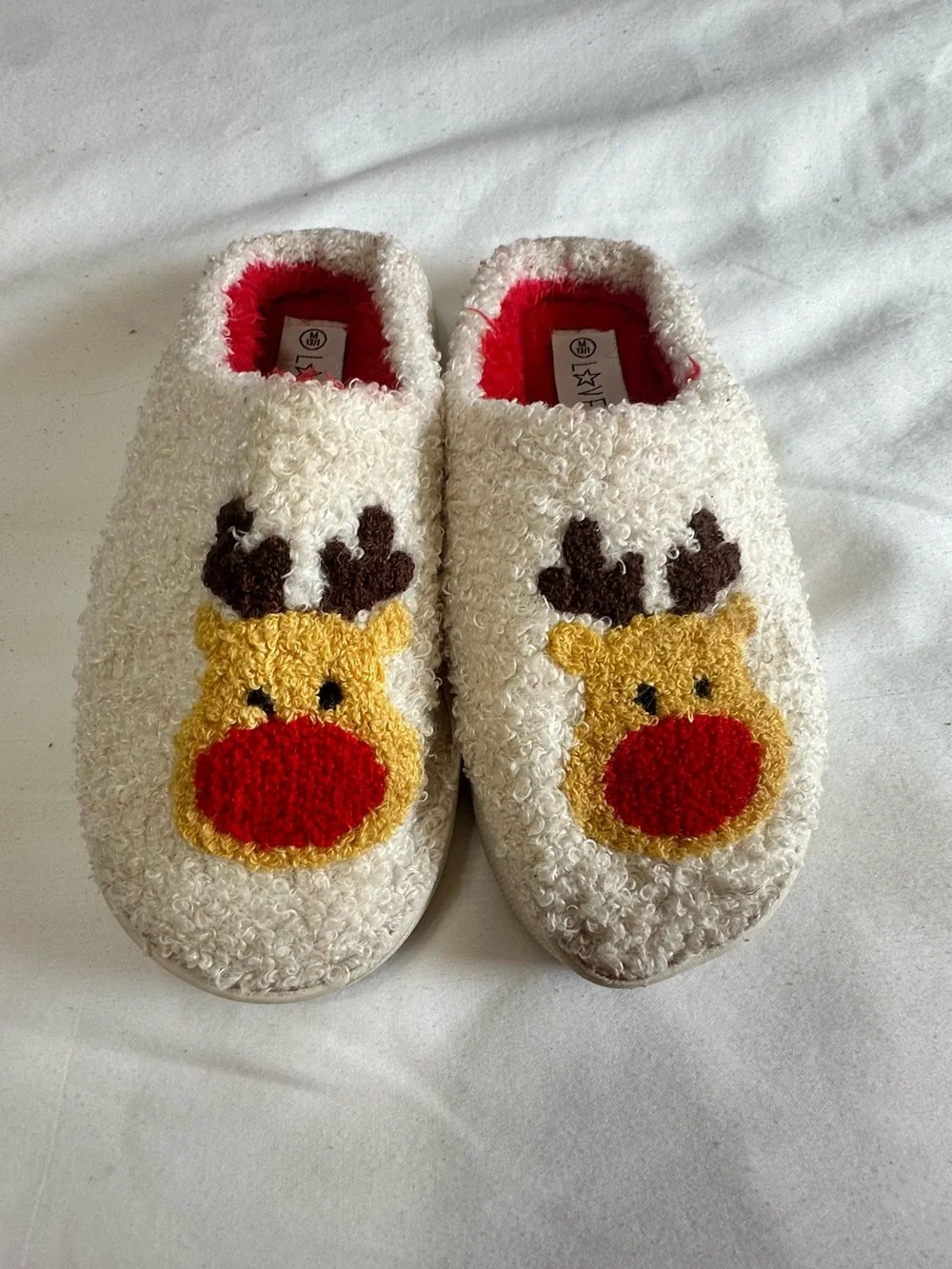 Kids Cozy Reindeer Footie Slippers - Cream and Red